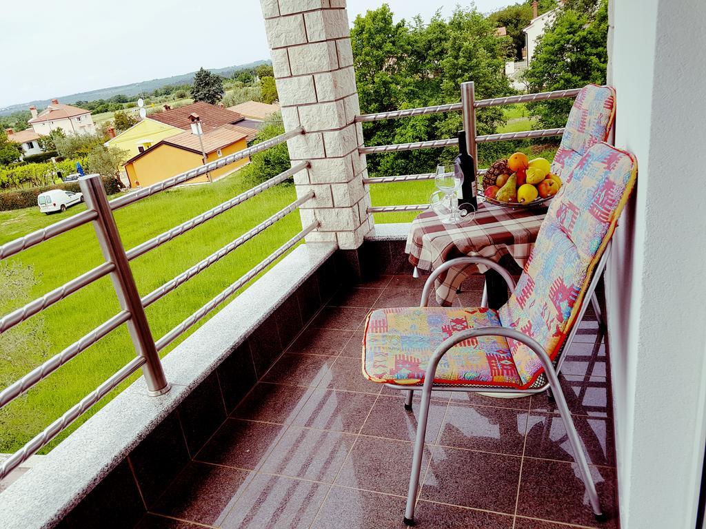 Villa Baldi Tar-Vabriga Екстериор снимка