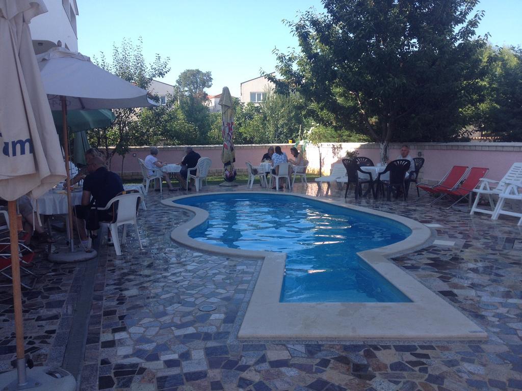 Villa Baldi Tar-Vabriga Екстериор снимка