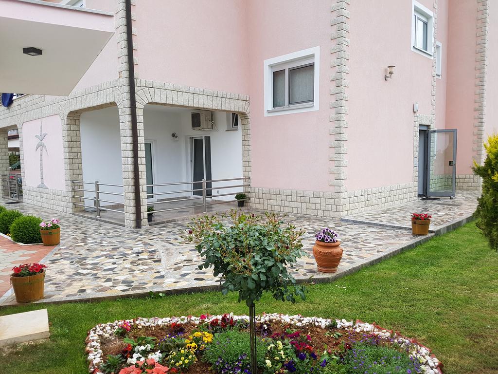 Villa Baldi Tar-Vabriga Екстериор снимка